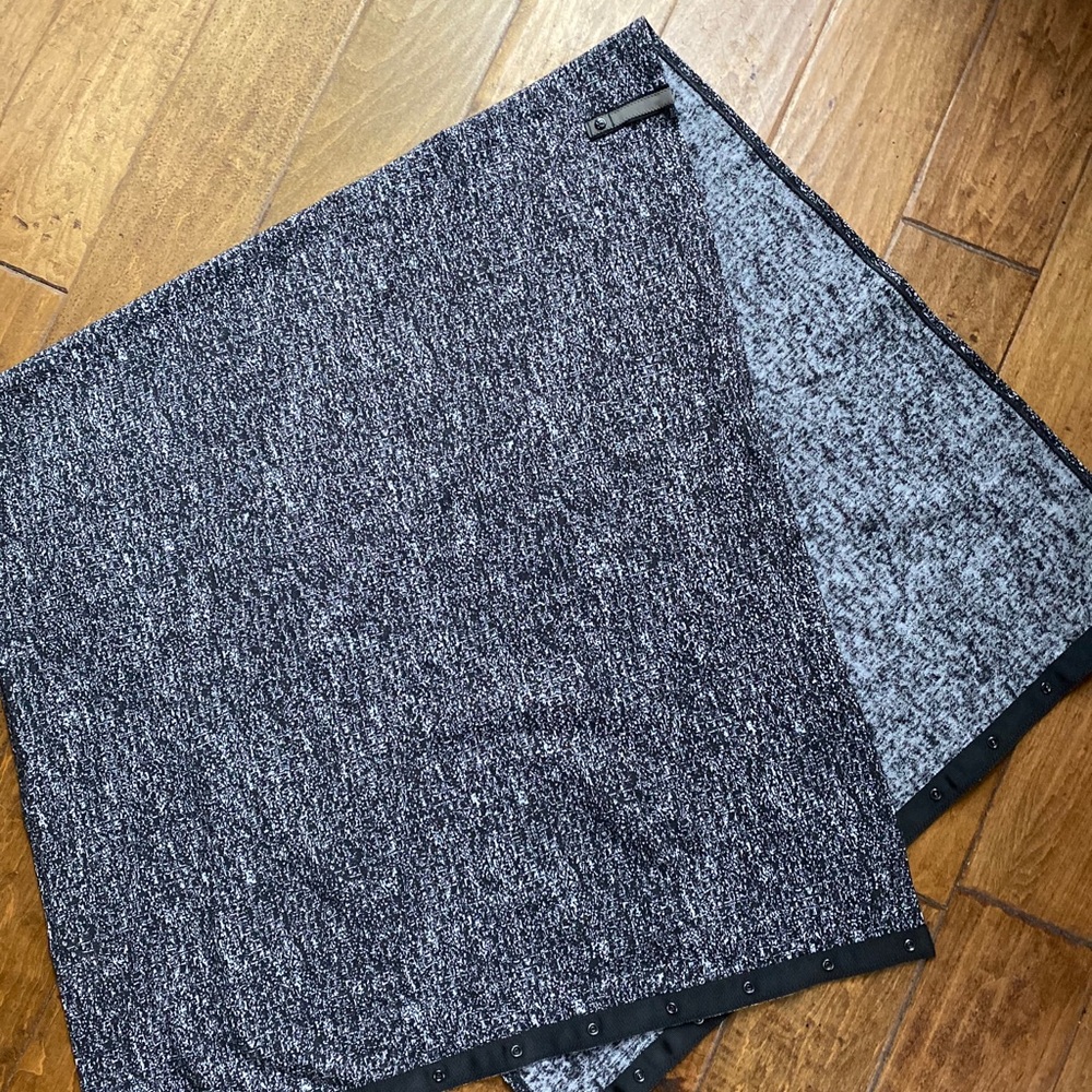 Lululemon Scarf